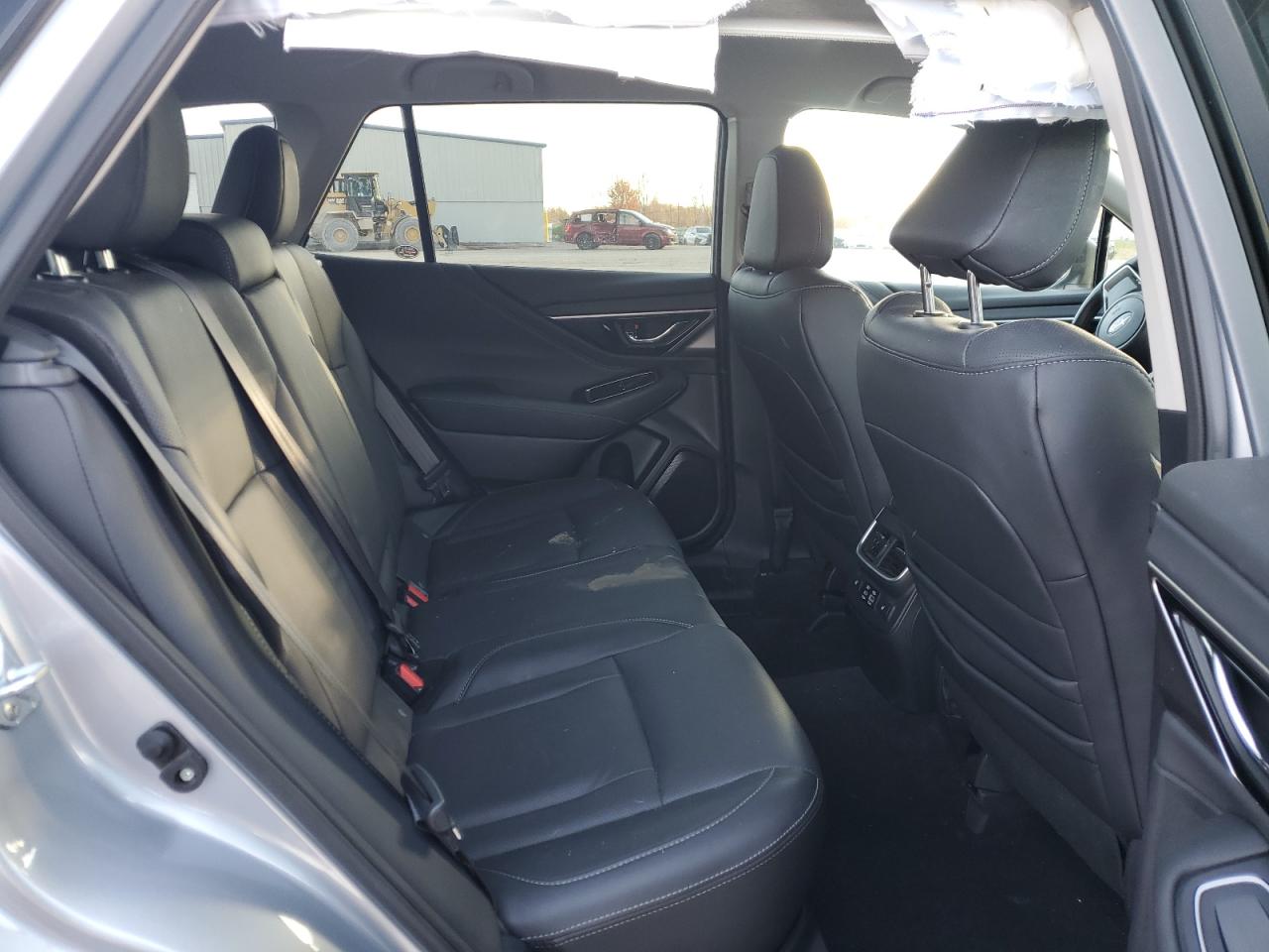 SUBARU OUTBACK LIMITED