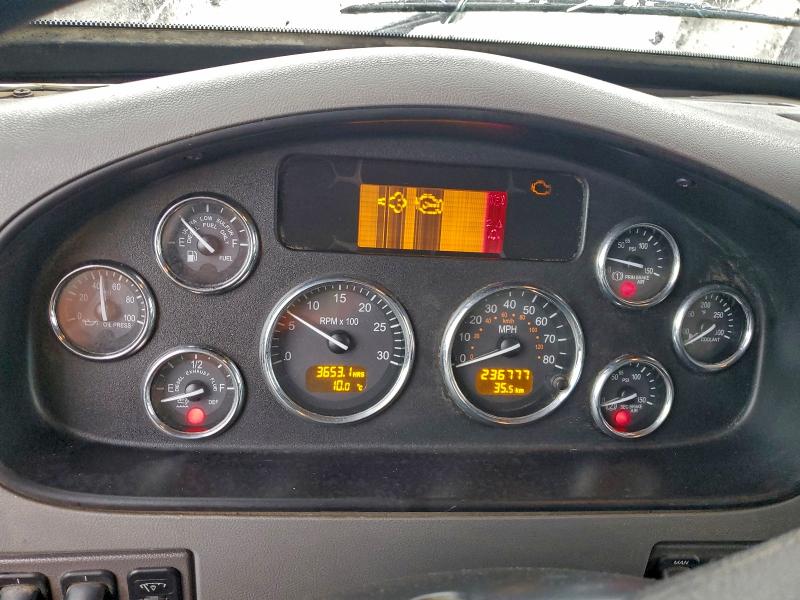 2018 PETERBILT 337 #3296383640