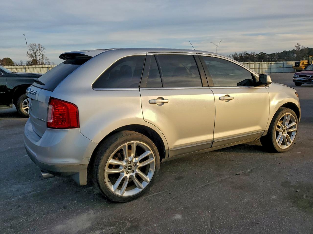 FORD EDGE LIMITED