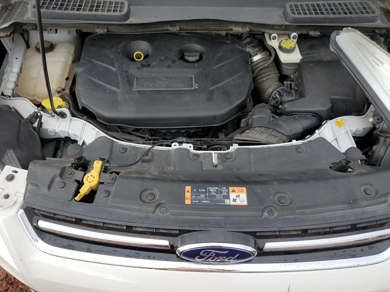 FORD ESCAPE TITANIUM