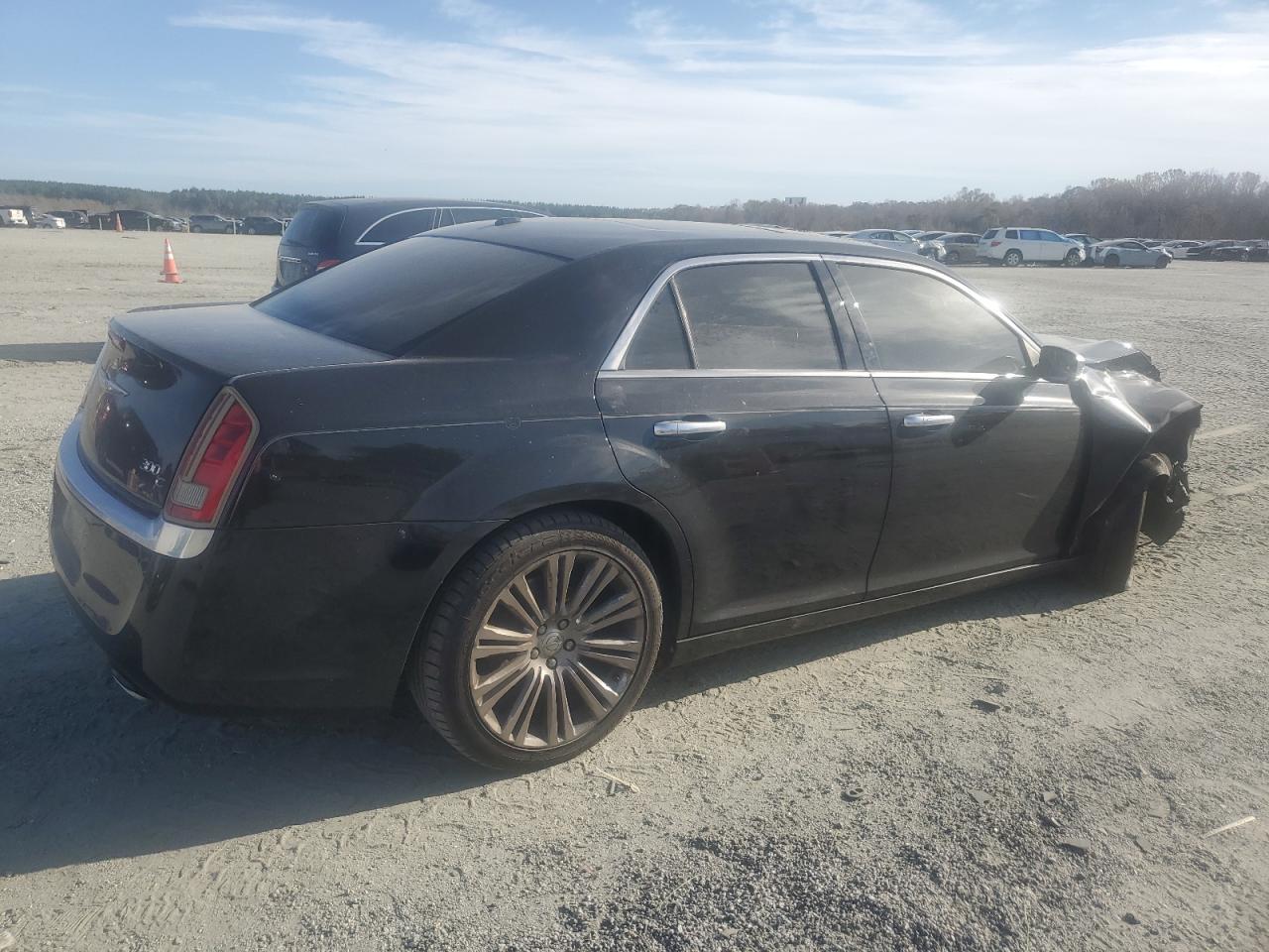CHRYSLER 300C LUXURY