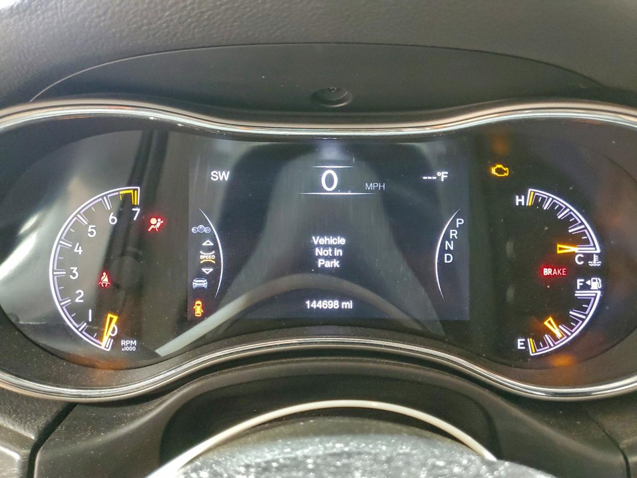 JEEP GRAND CHEROKEE LAREDO