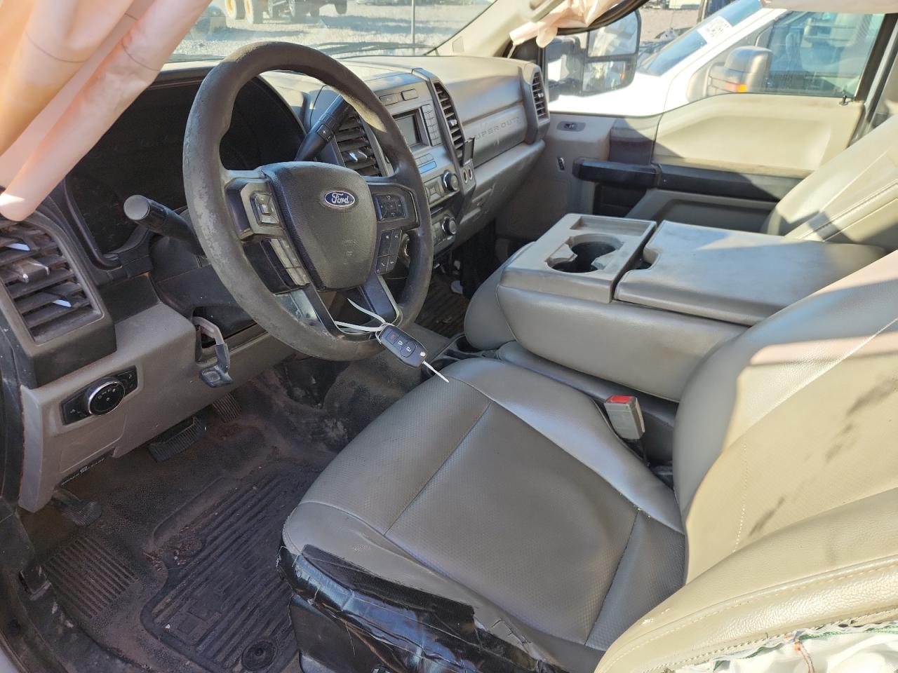 FORD F-250 SUPER DUTY