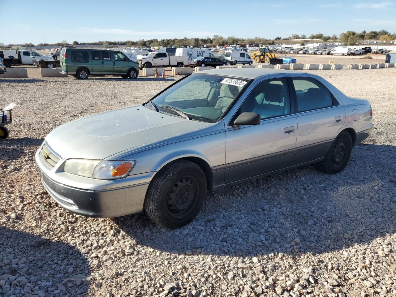 Lot #3290188208 2001 TOYOTA CAMRY CE