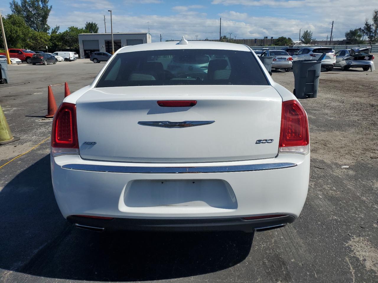 CHRYSLER 300 LIMITED