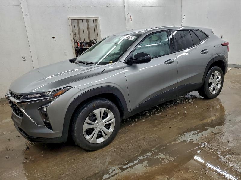 Global Auto Auctions: 2025 CHEVROLET TRAX LS