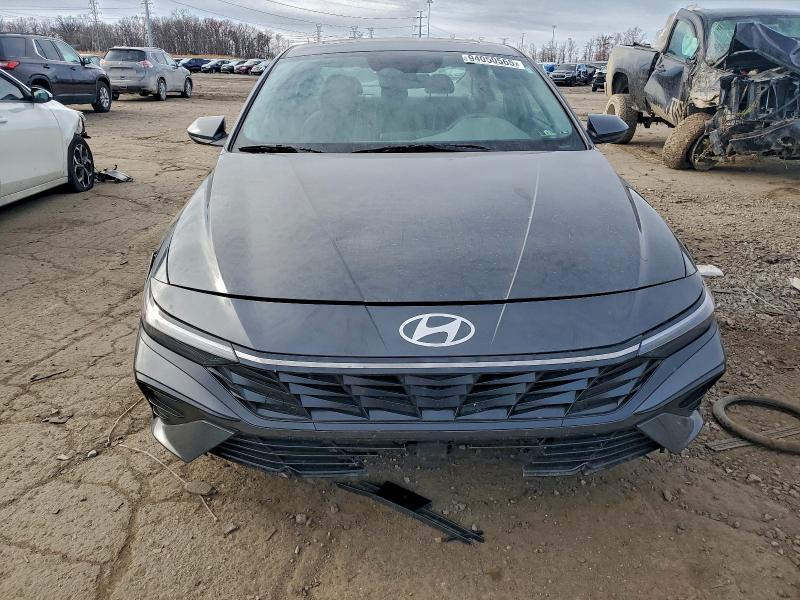 2025 HYUNDAI ELANTRA SE #3297901820