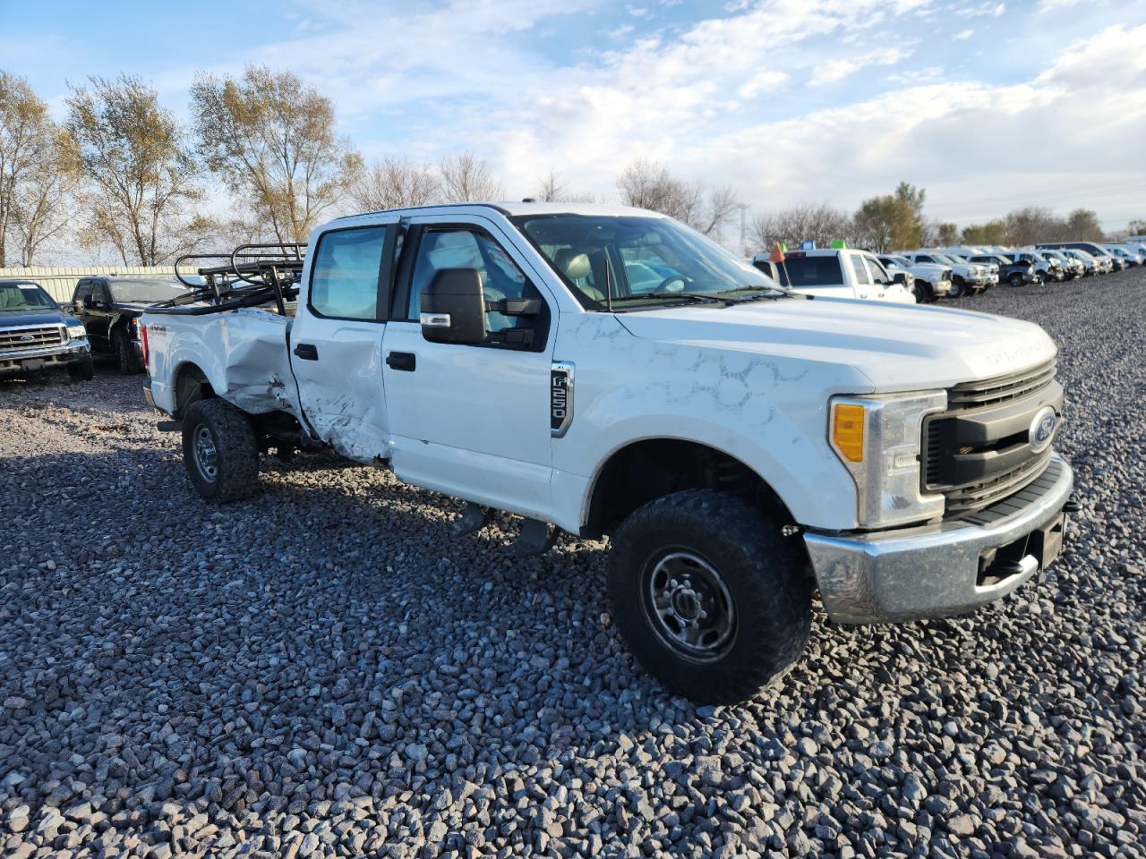 FORD F-250 SUPER DUTY
