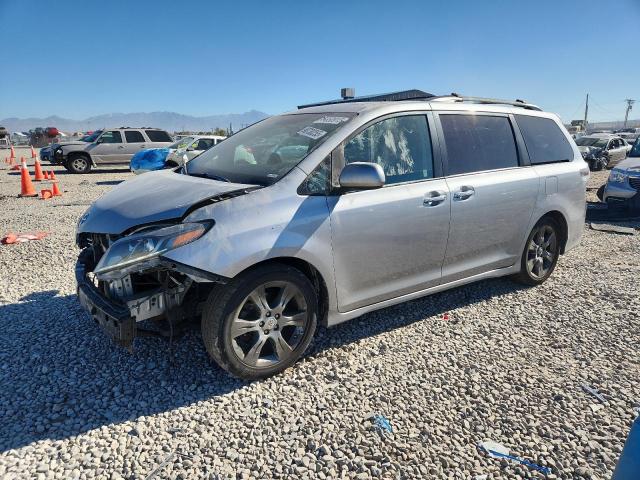 Global Auto Auctions: 2015 TOYOTA SIENNA SPO