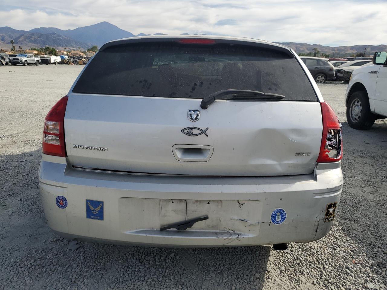 Lot #3309635086 2005 DODGE MAGNUM SXT