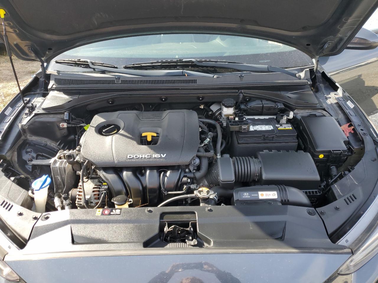 HYUNDAI VELOSTER BASE