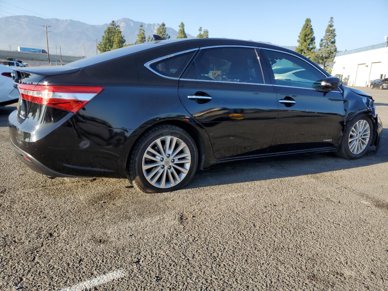 TOYOTA AVALON HYBRID