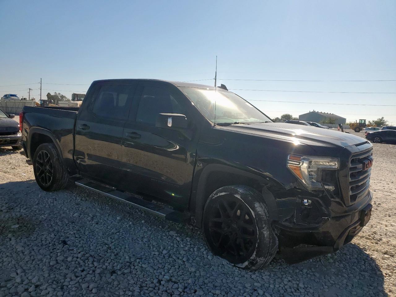 GMC SIERRA C1500 SLT