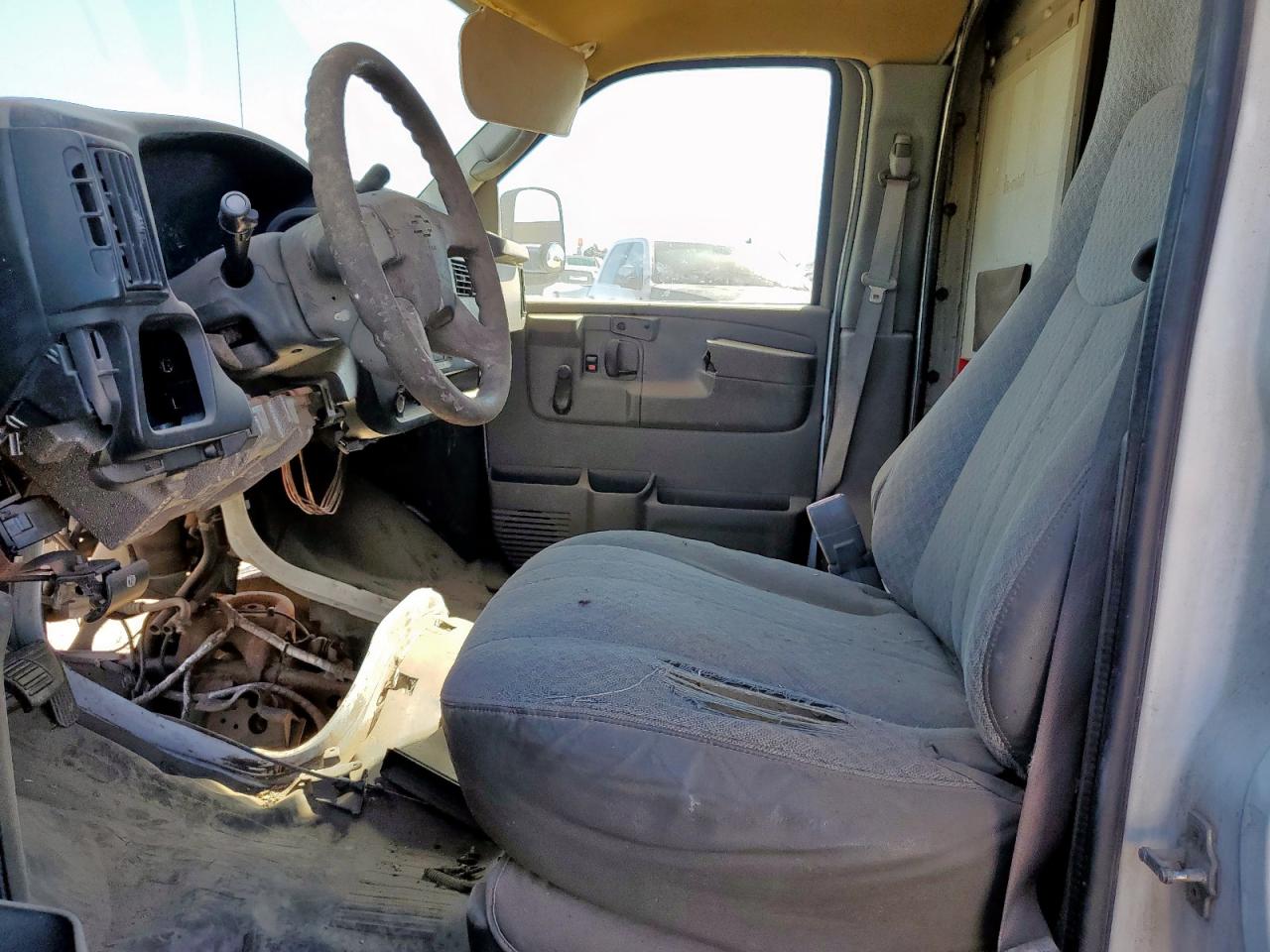 Lot #3283824423 2005 CHEVROLET EXPRESS