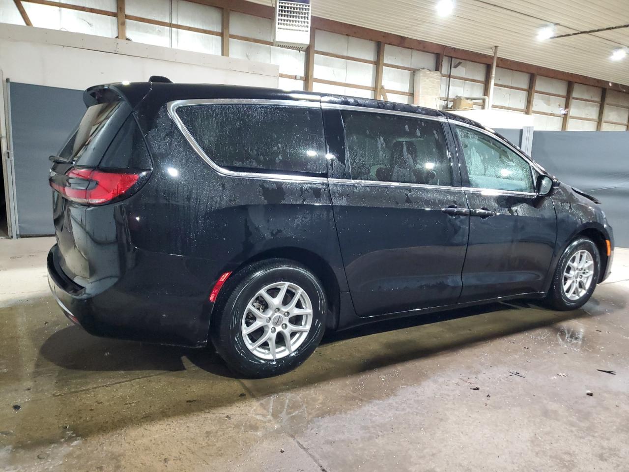 CHRYSLER PACIFICA TOURING L