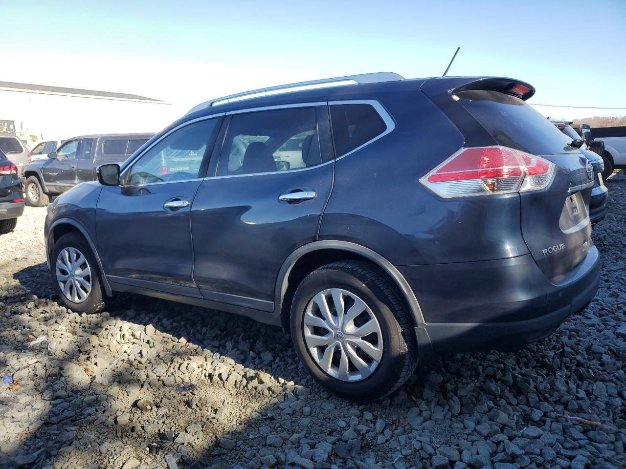 NISSAN ROGUE S