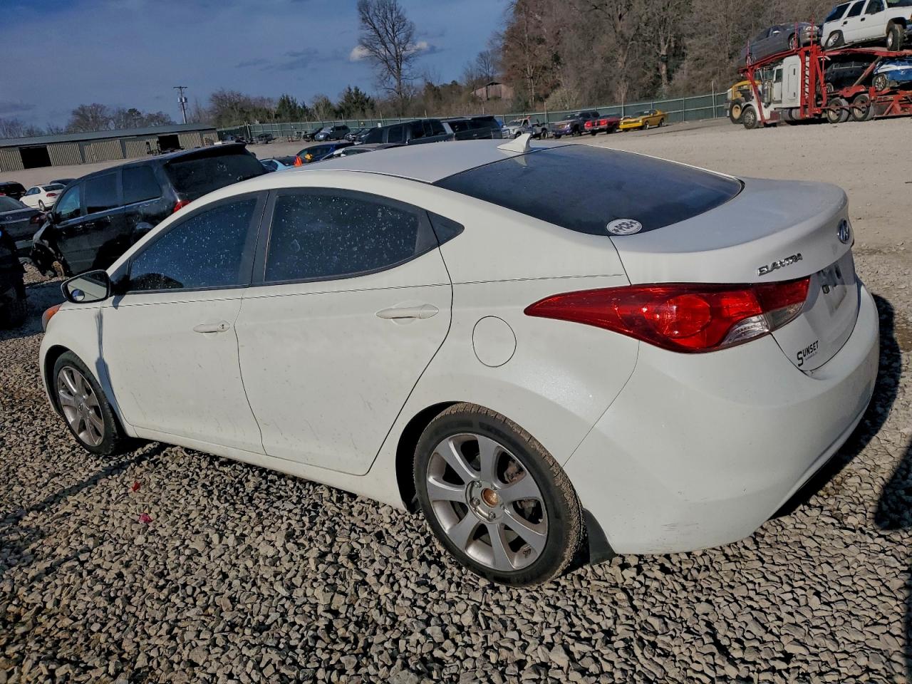 HYUNDAI ELANTRA GLS