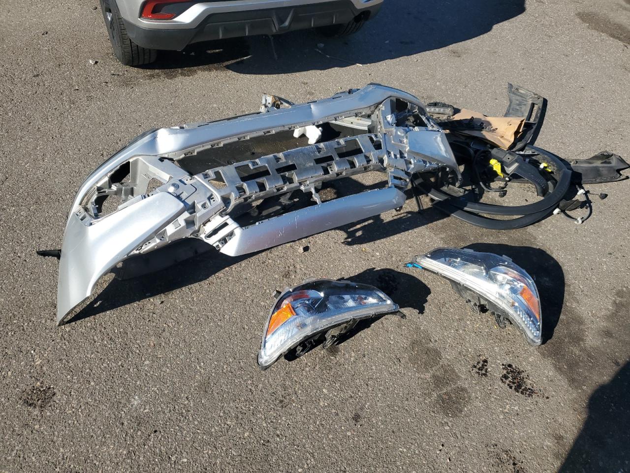 MITSUBISHI OUTLANDER ES