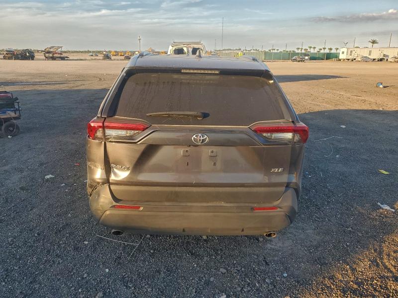 2024 TOYOTA RAV4 XLE #3297017384