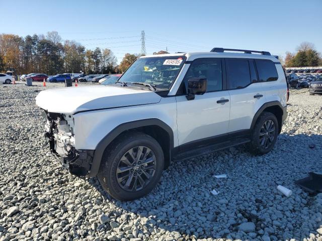 Global Auto Auctions: 2025 TOYOTA LAND CRUIS