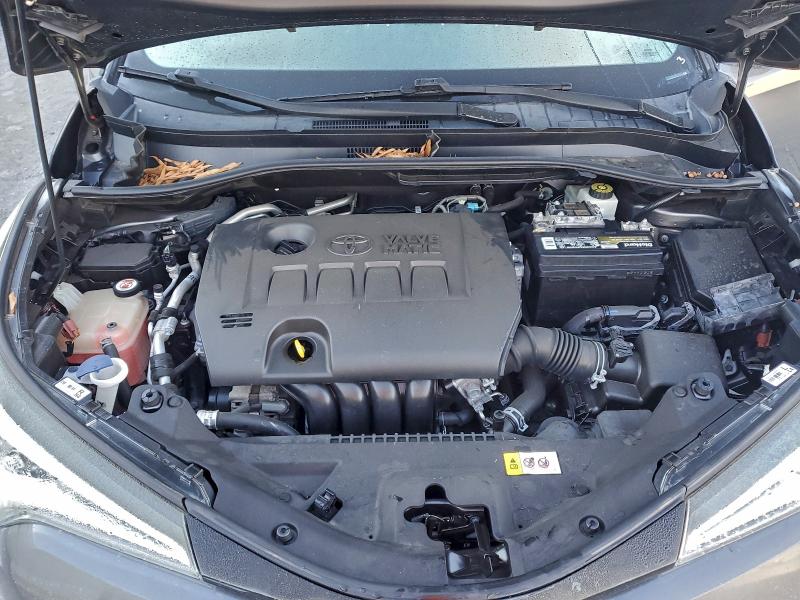 2018 TOYOTA C-HR XLE #3302757349