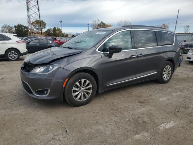Global Auto Auctions: 2017 CHRYSLER PACIFICA T