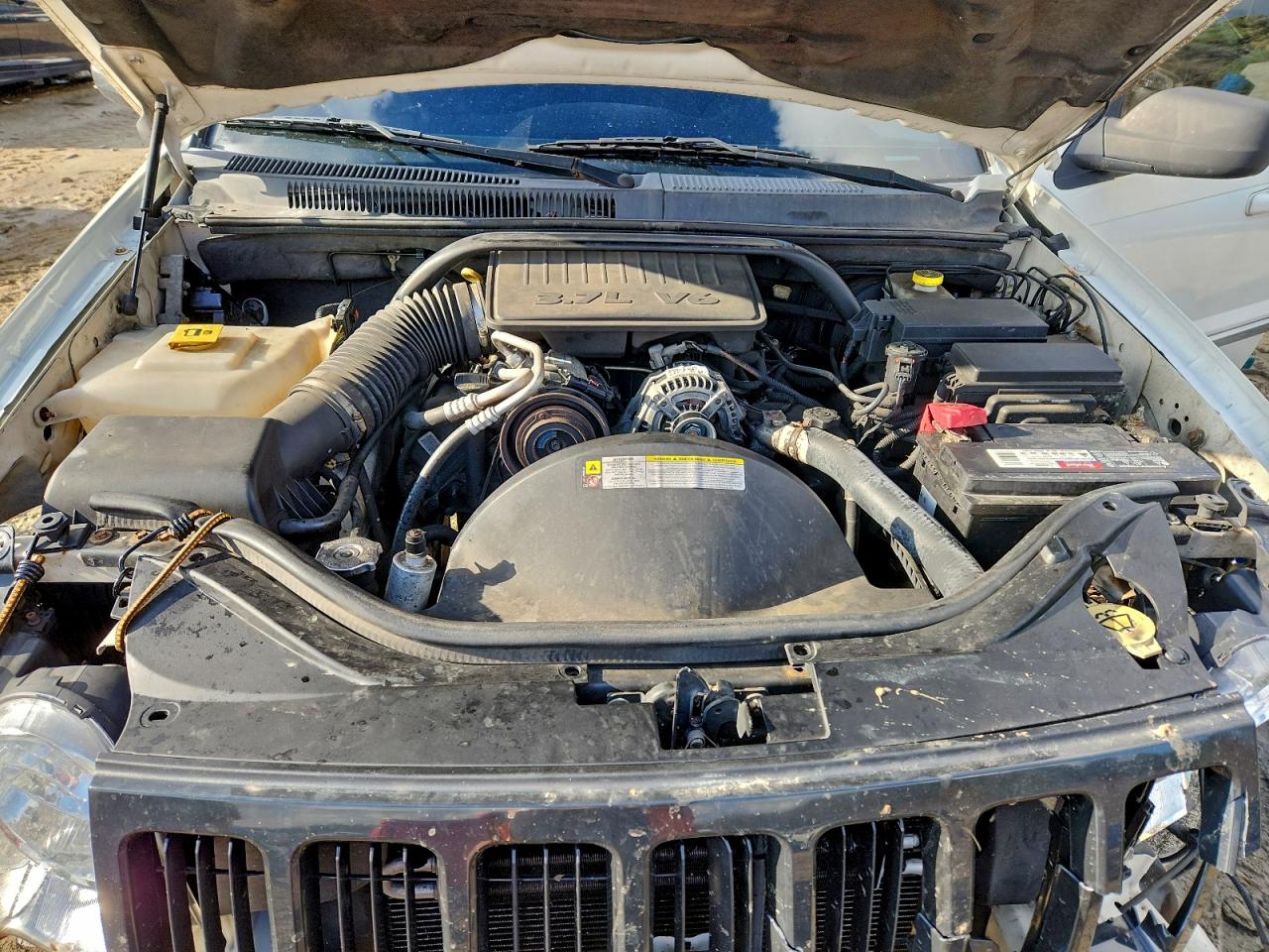 JEEP GRAND CHEROKEE LAREDO