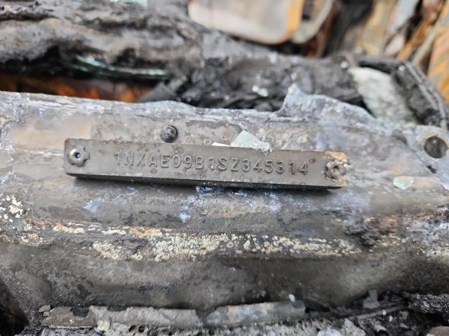 1995 TOYOTA COROLLA LE #3303072768