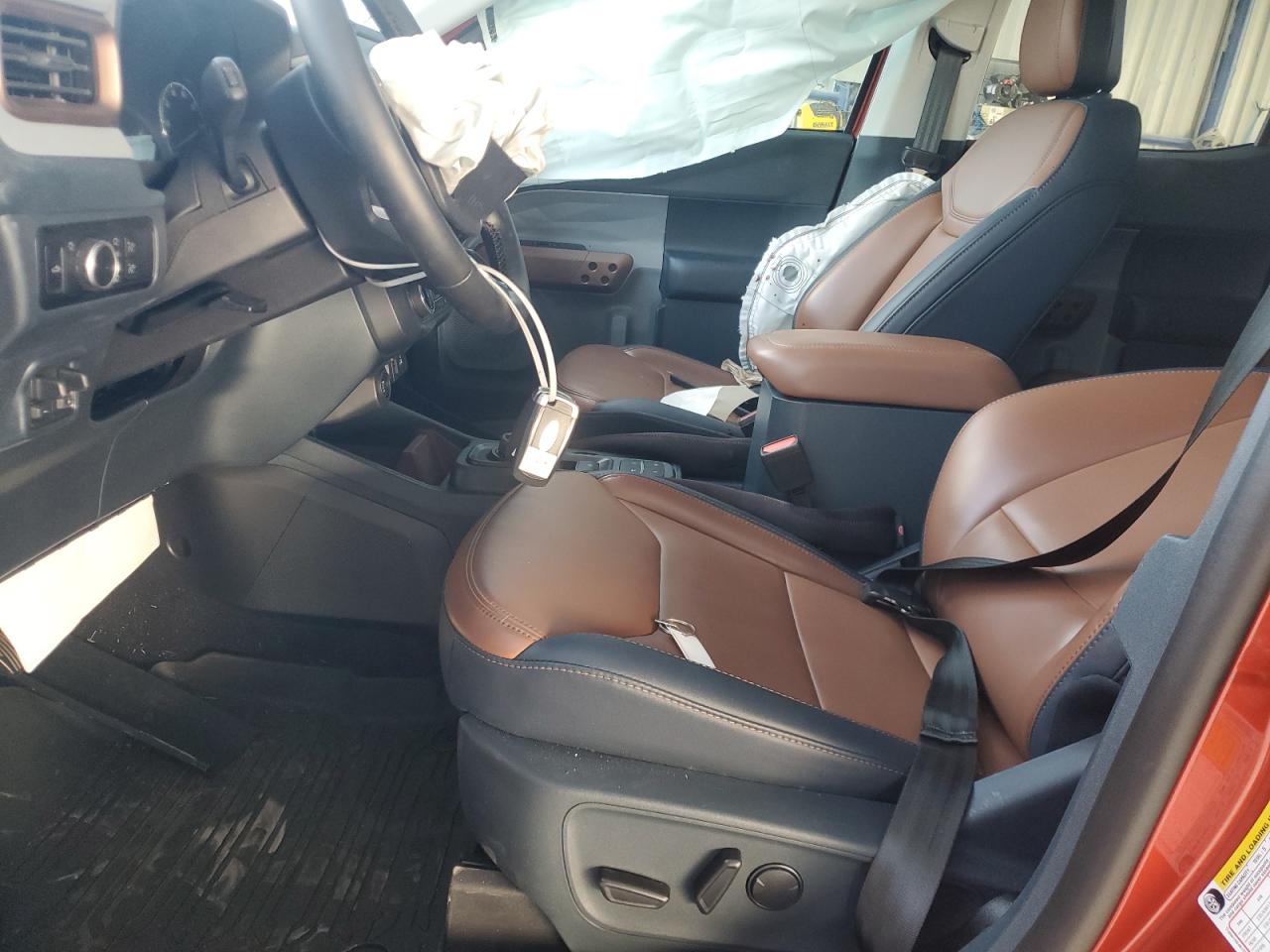 FORD MAVERICK LARIAT