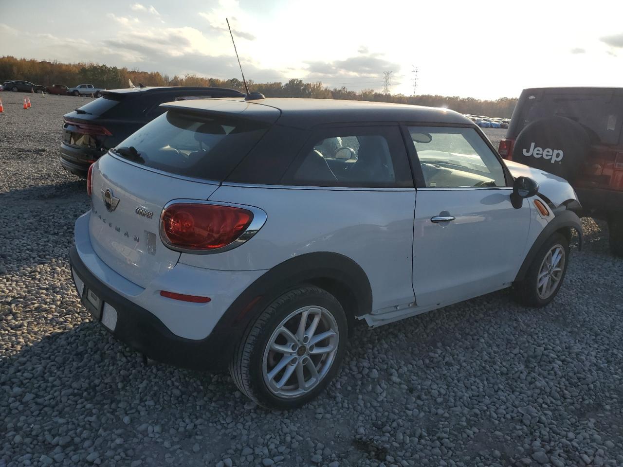 MINI COOPER PACEMAN