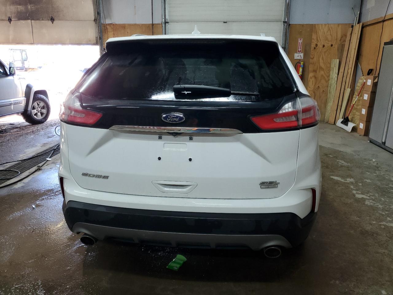FORD EDGE SEL