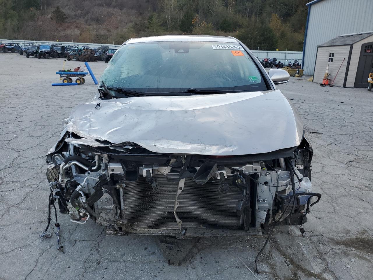 TOYOTA PRIUS PRIME LE