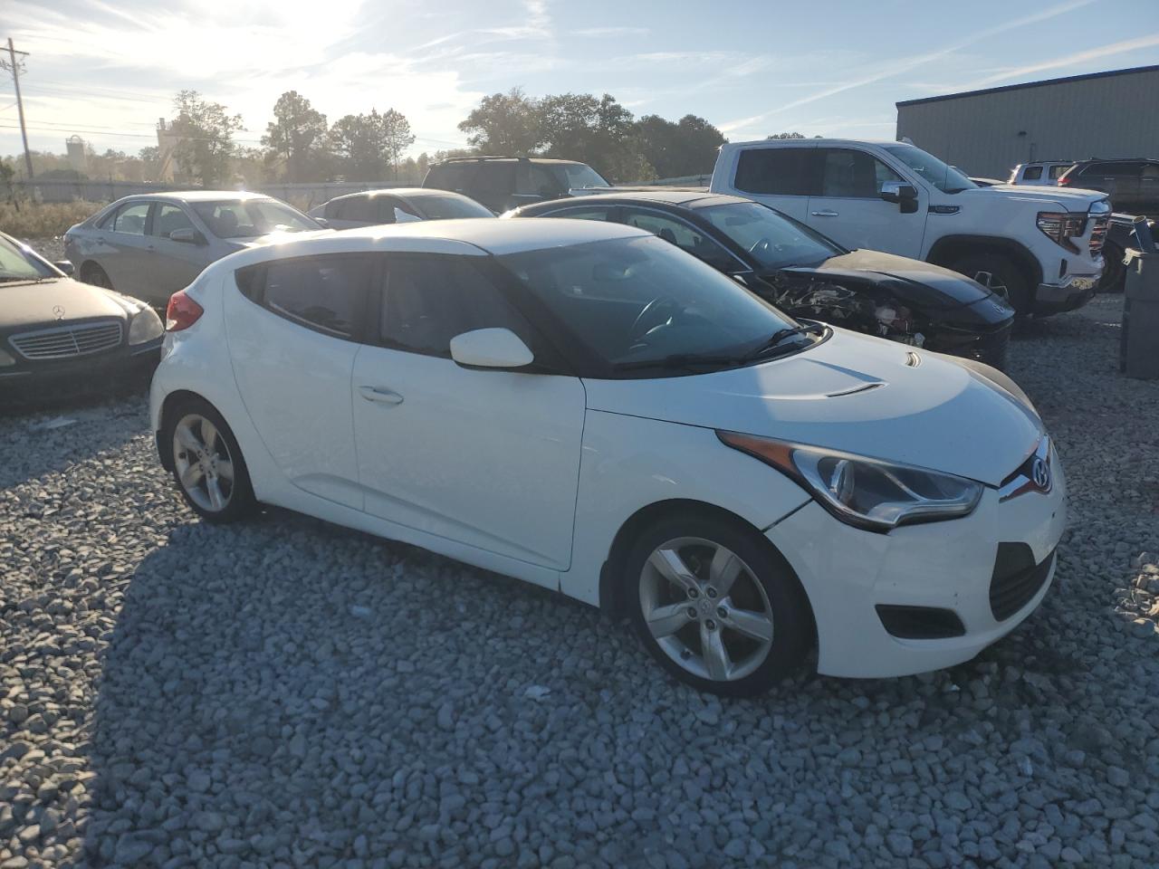 HYUNDAI VELOSTER