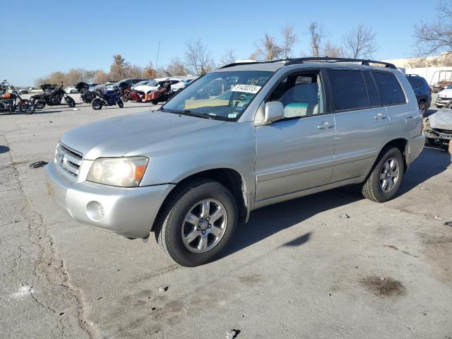 2005 TOYOTA HIGHLANDER #3298021171