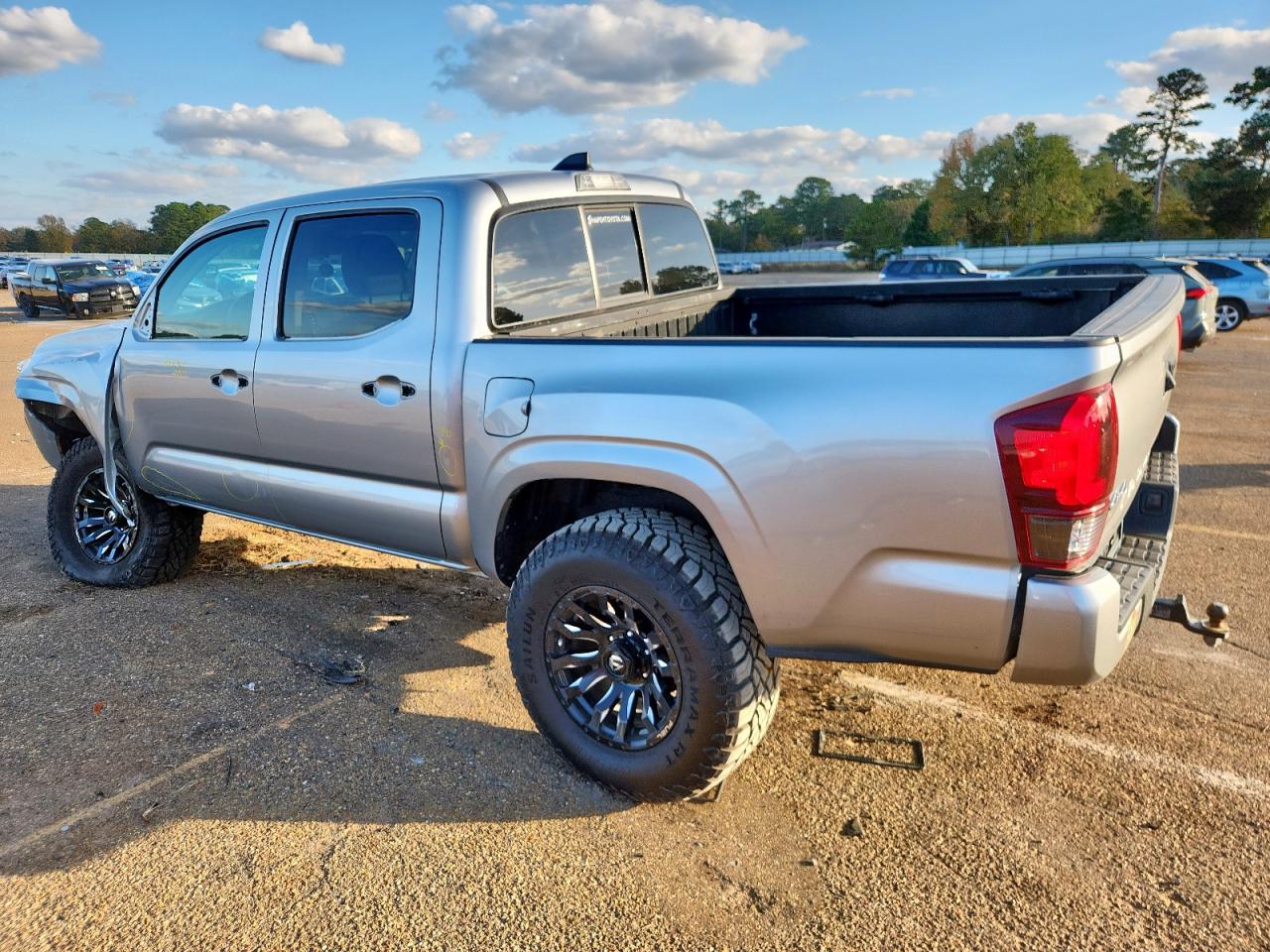 TOYOTA TACOMA DOUBLE CAB