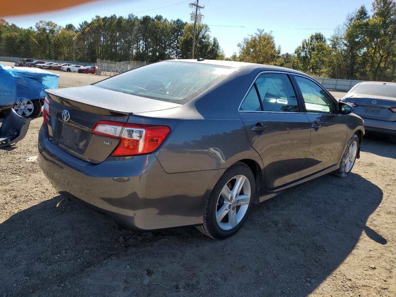 TOYOTA CAMRY L