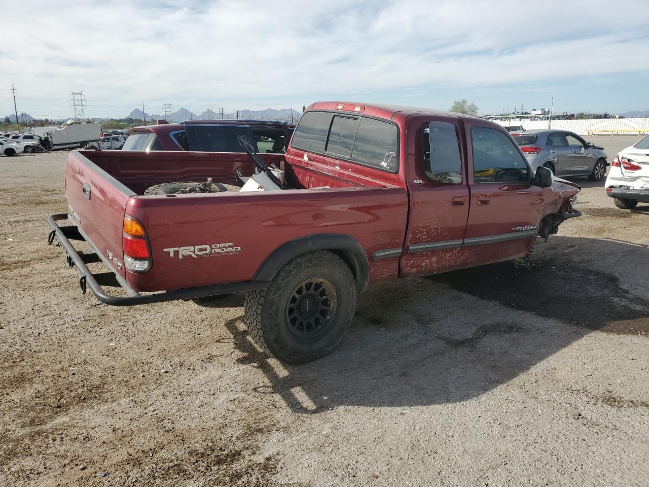 Lot #3309400976 2000 TOYOTA TUNDRA ACC