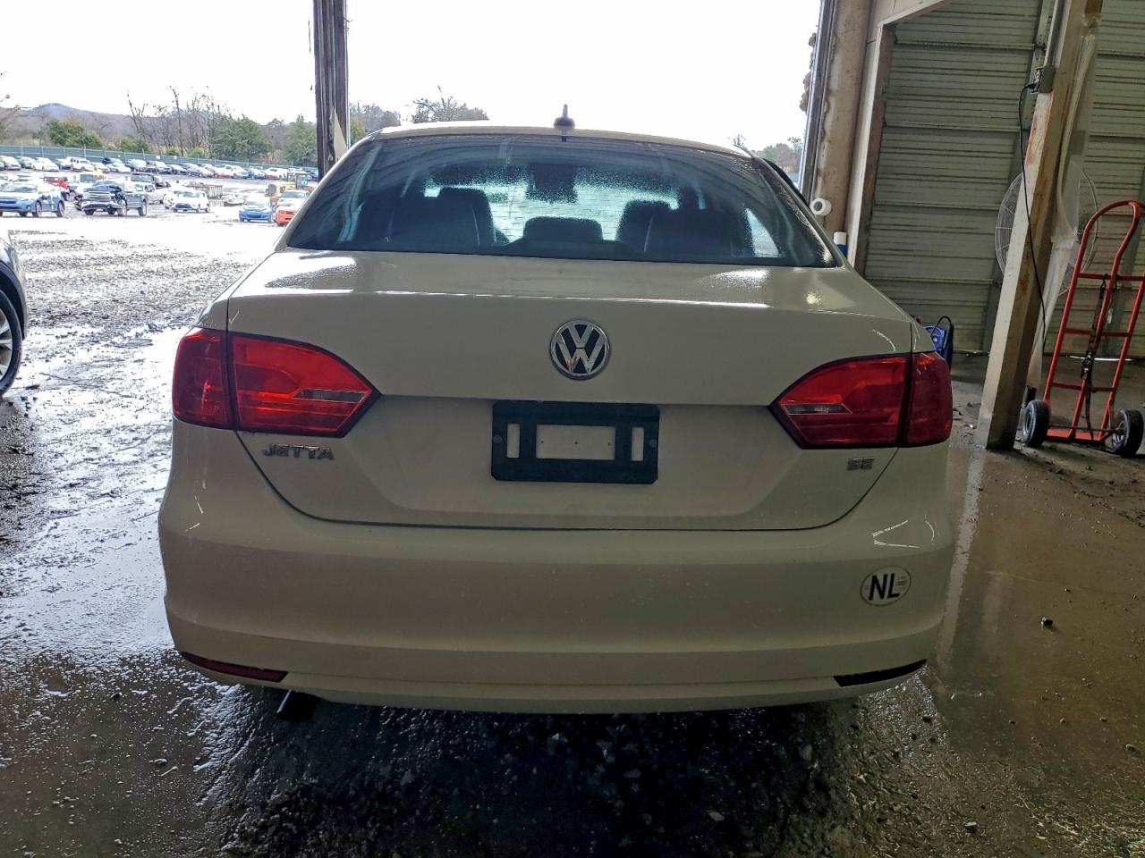 VOLKSWAGEN JETTA SE