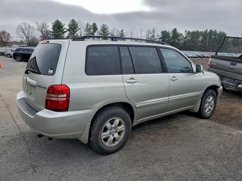 2003 TOYOTA HIGHLANDER #3294472519