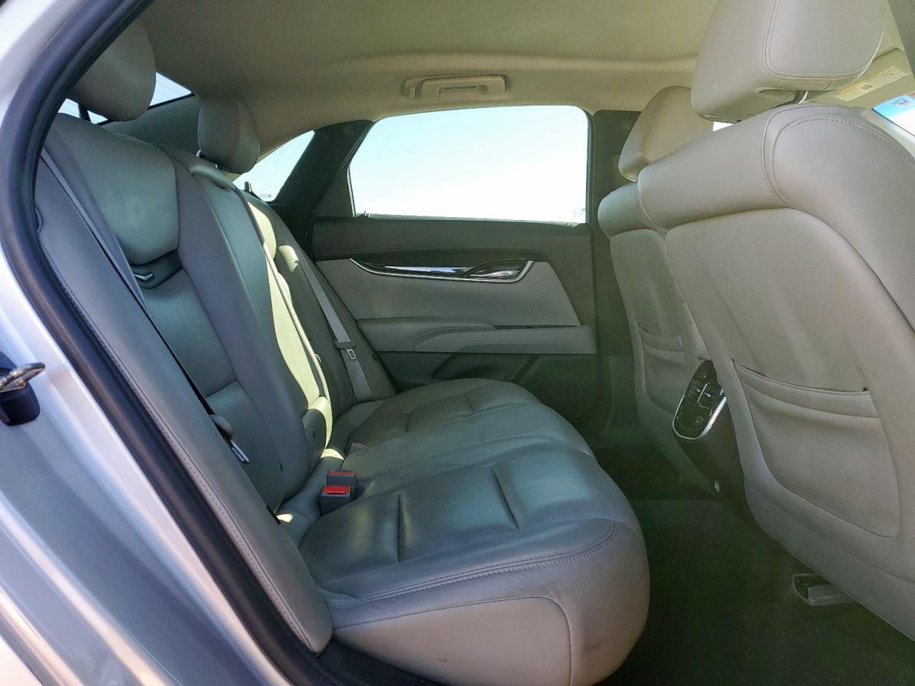 CADILLAC XTS LUXURY COLLECTION