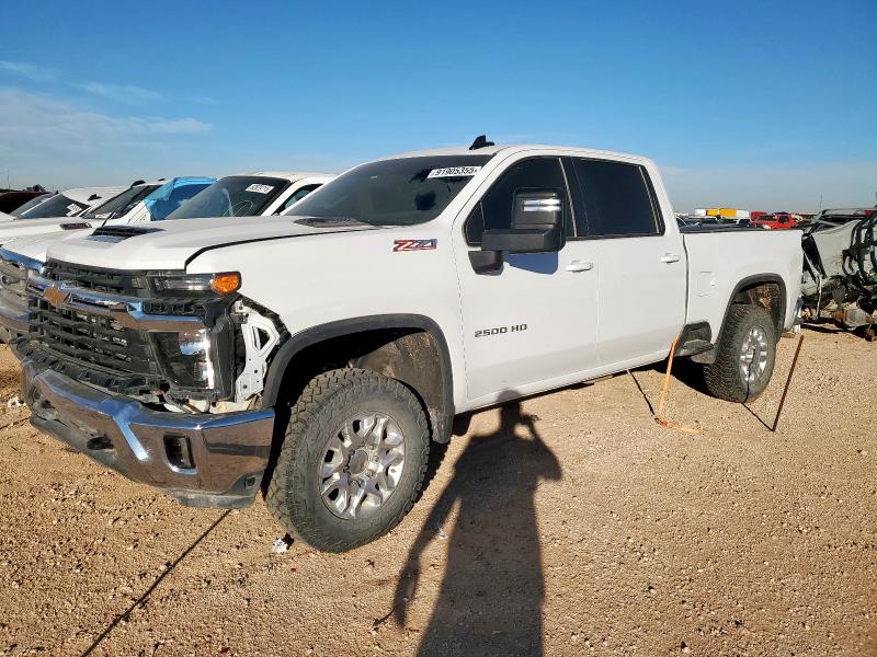 Global Auto Auctions: 2025 CHEVROLET SILVERADO