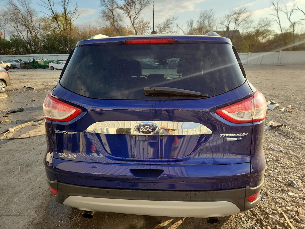 FORD ESCAPE TITANIUM