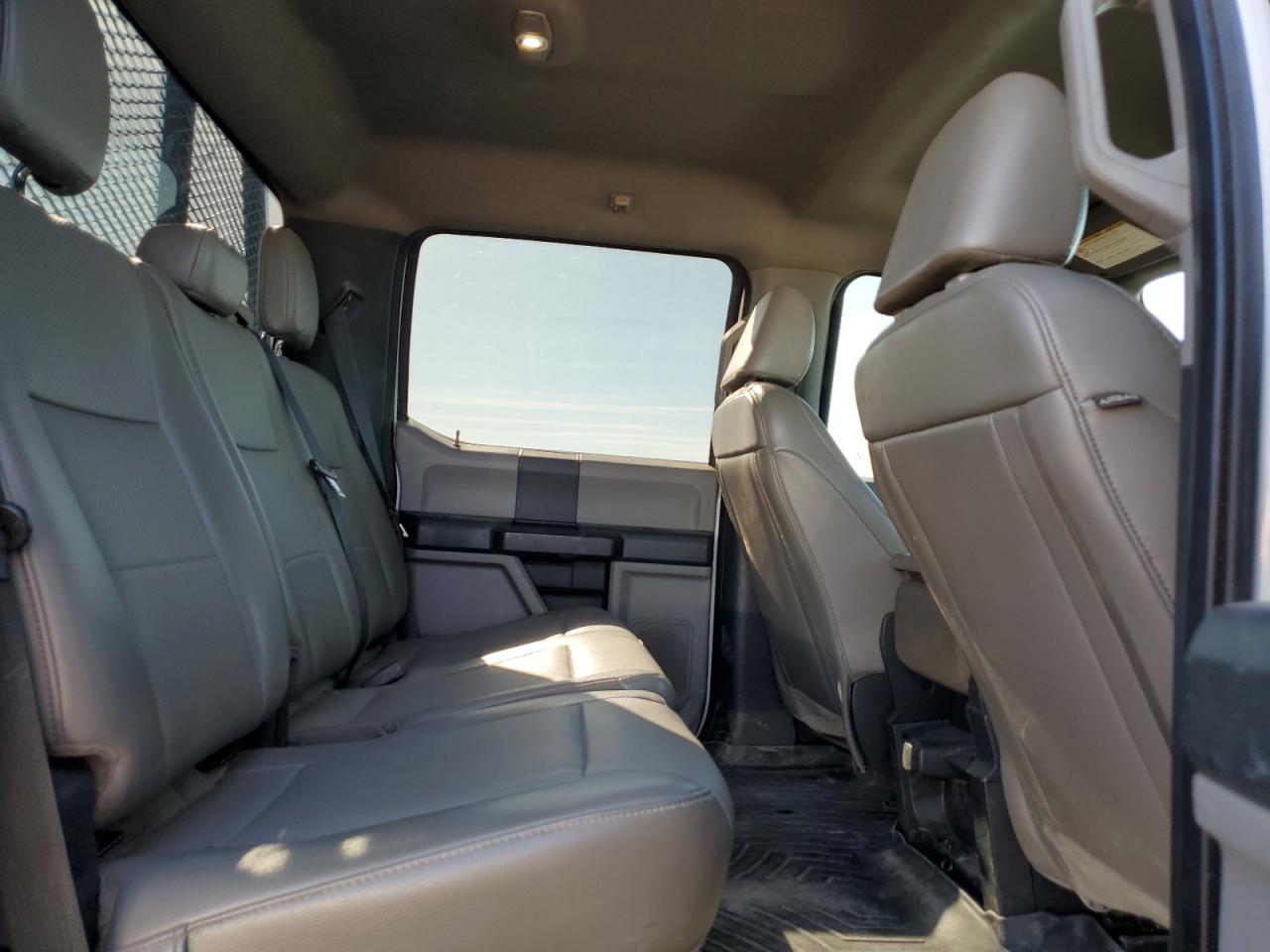 FORD F-250 SUPER DUTY