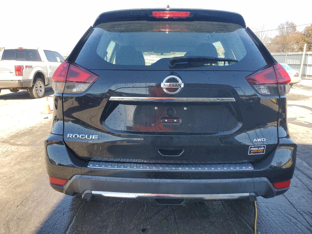 Lot #3311655228 2018 NISSAN ROGUE S