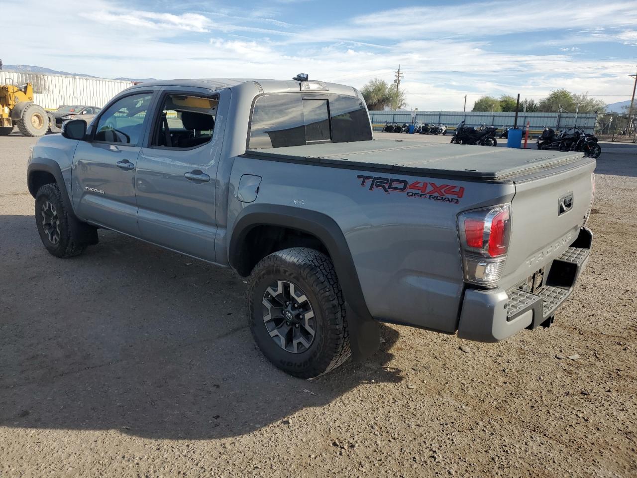 TOYOTA TACOMA DOUBLE CAB