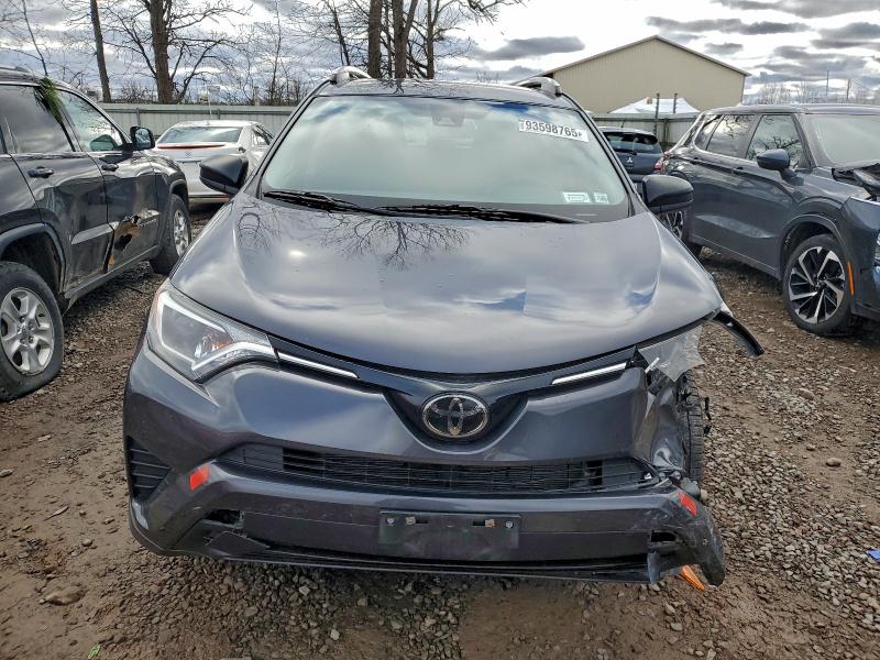 2018 TOYOTA RAV4 4D 2W #3305302373