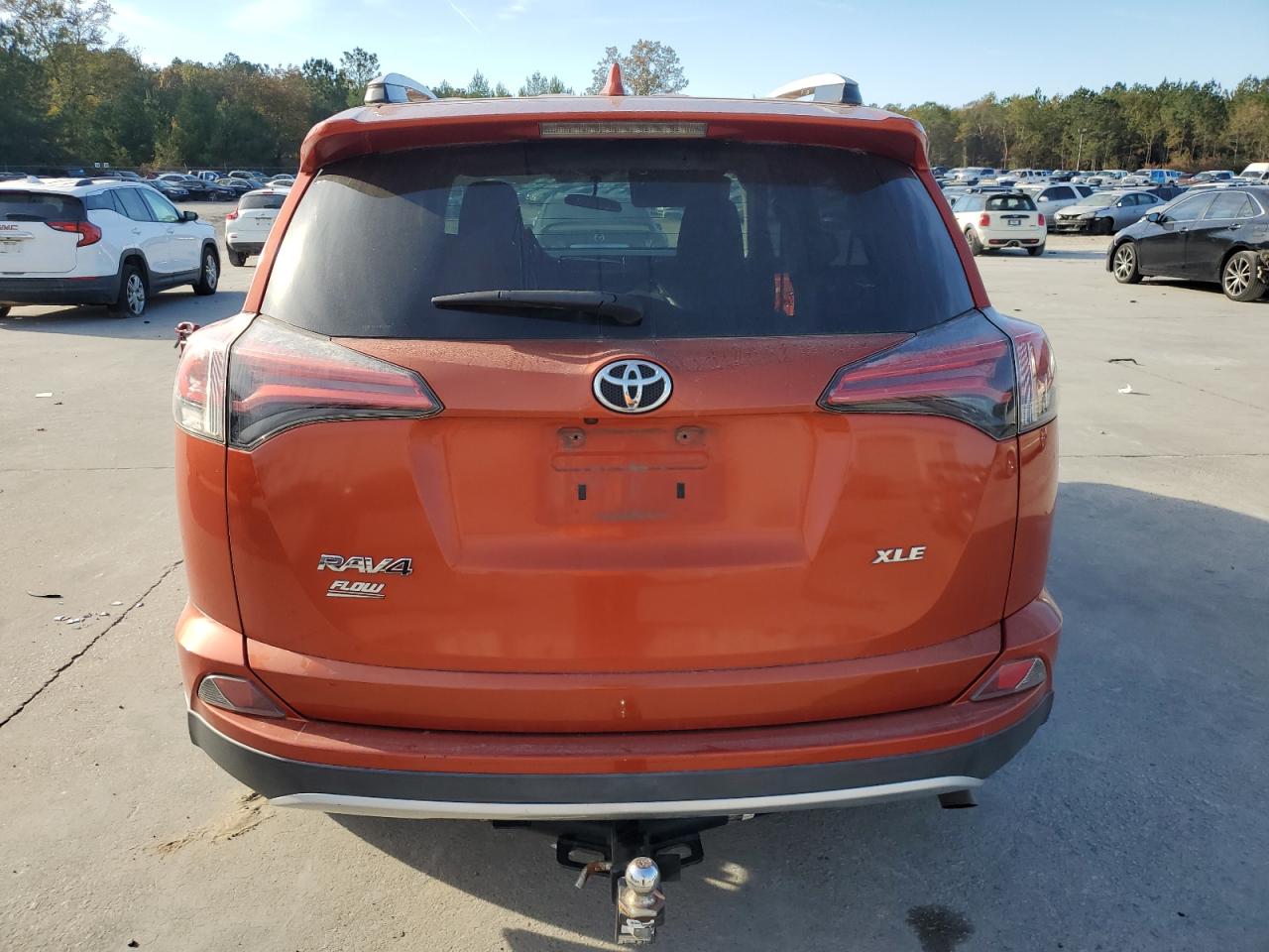 TOYOTA RAV4 XLE