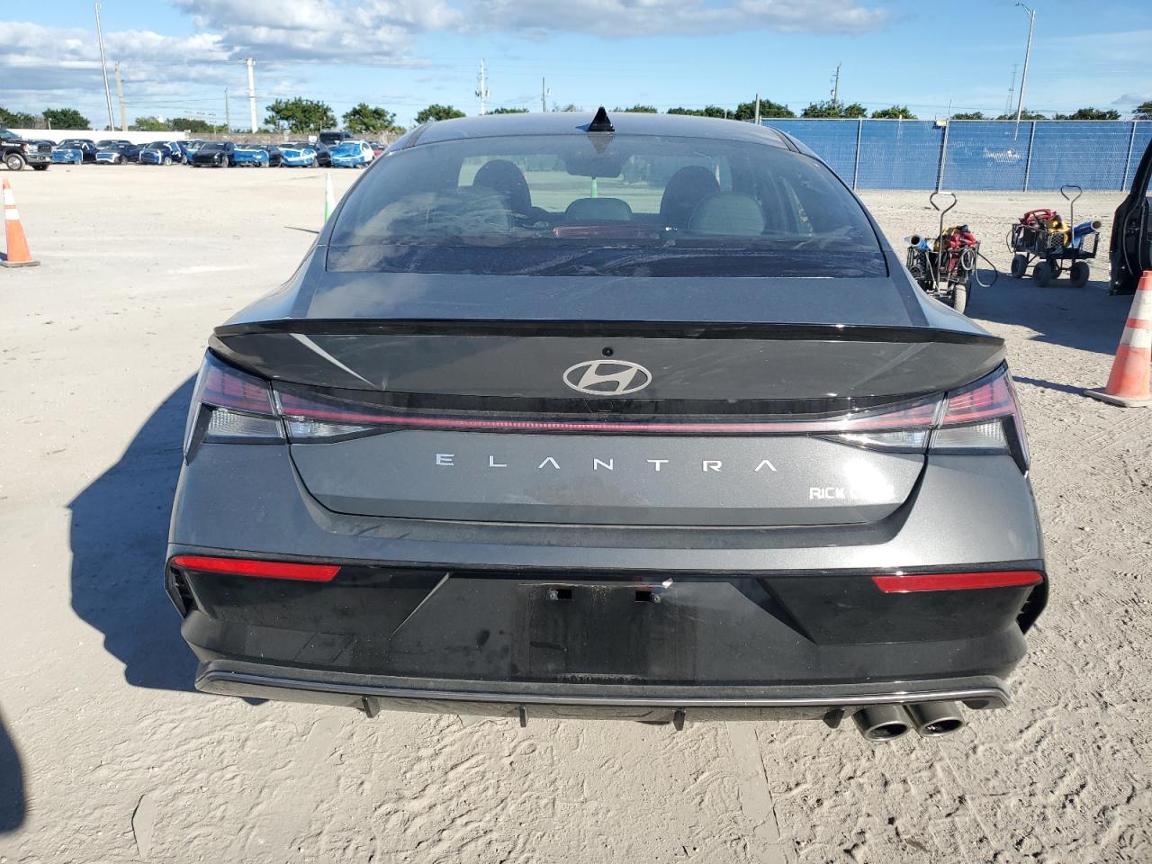 HYUNDAI ELANTRA N LINE