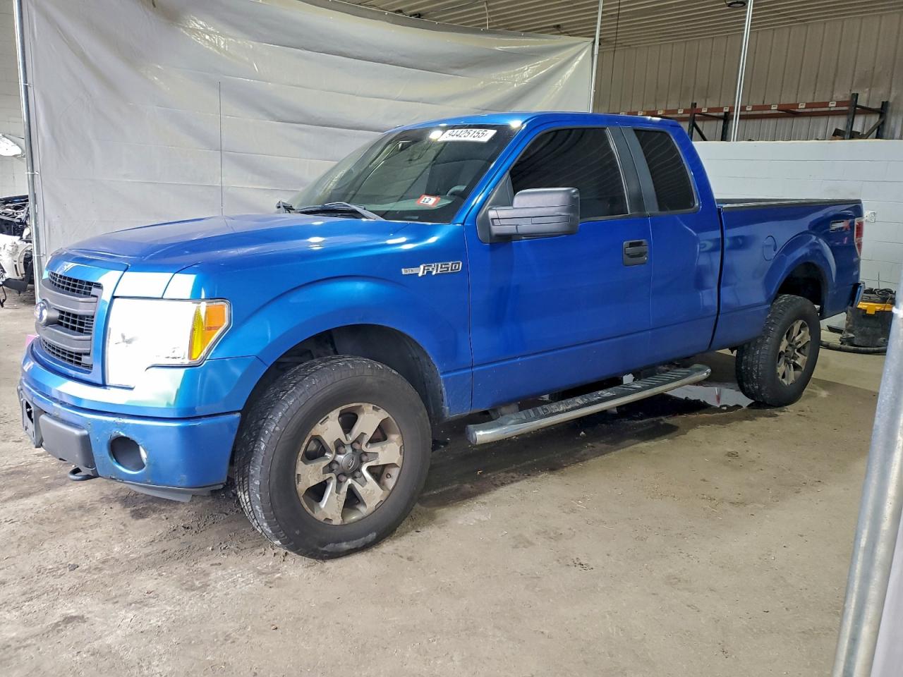 FORD F-150 SUPER CAB
