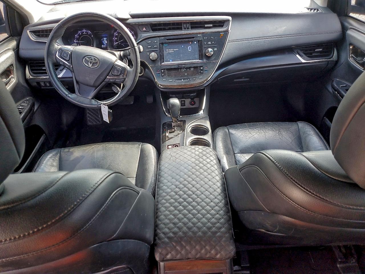 TOYOTA AVALON XLE